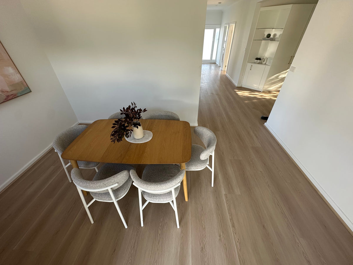 blonde oak