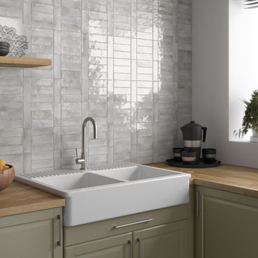 Coco Amber Grey Gloss Subway 50x150mm