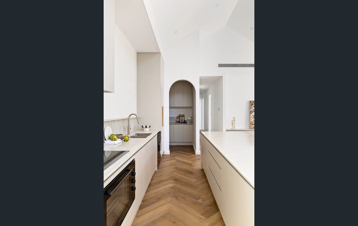 H4406 Herringbone Smoked Oak