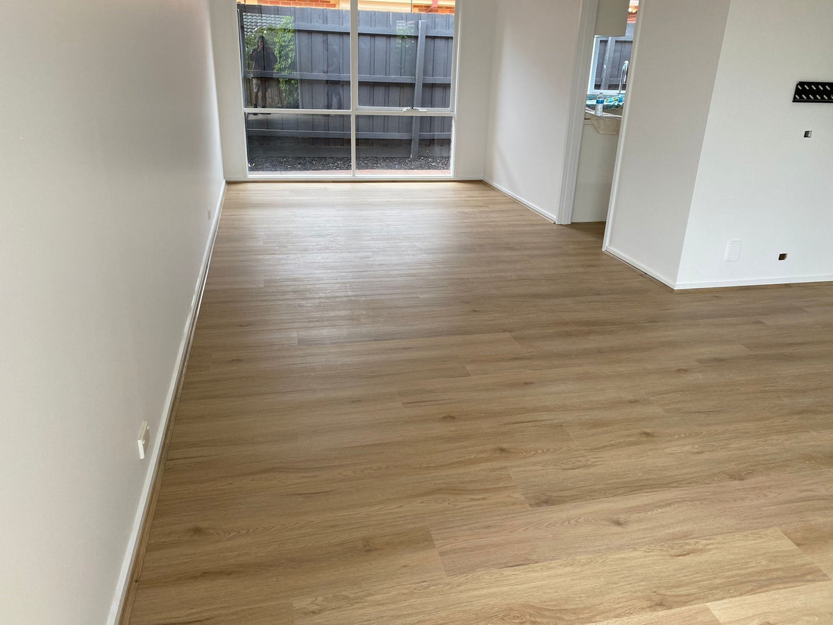 Hybrid 9507 - Classic Oak